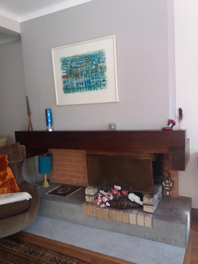 Traditional Villa In S Pedro , Estoril Alapraia Kültér fotó