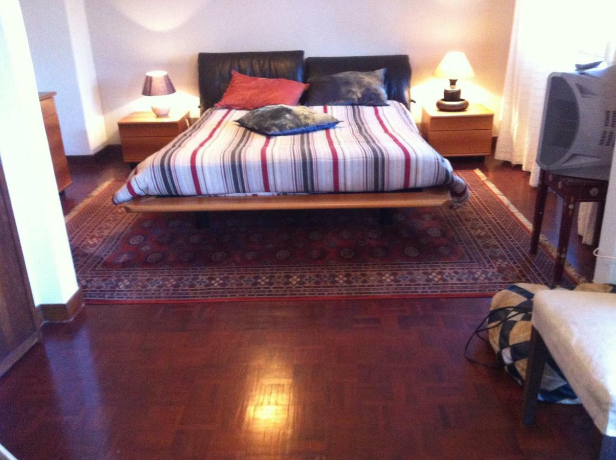 Traditional Villa In S Pedro , Estoril Alapraia Kültér fotó